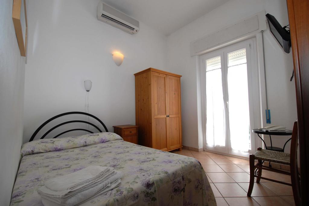 Hotel Luana Viareggio Ngoại thất bức ảnh